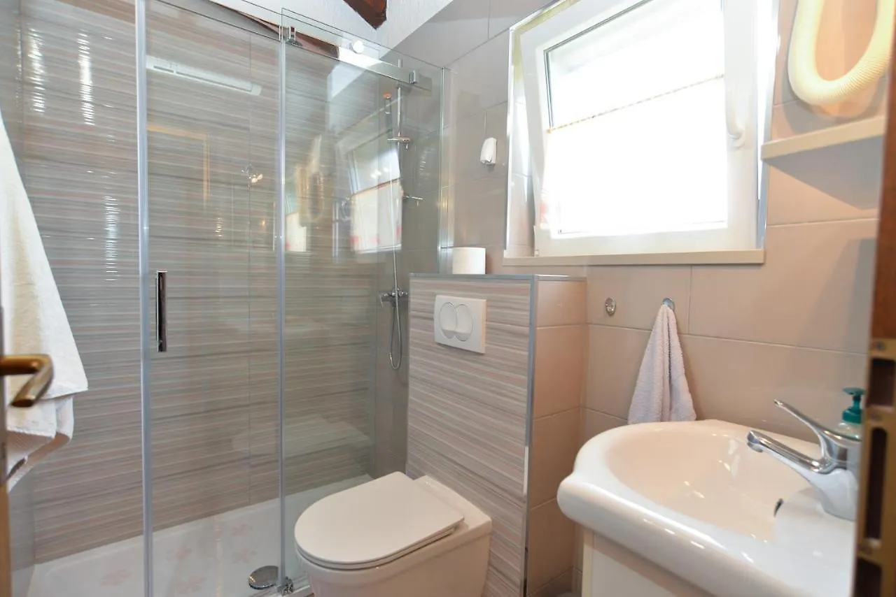 Apartments Marko 1377 Porec