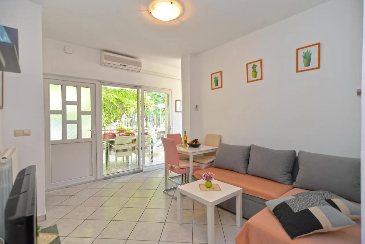 Apartments Marko 1377 Porec