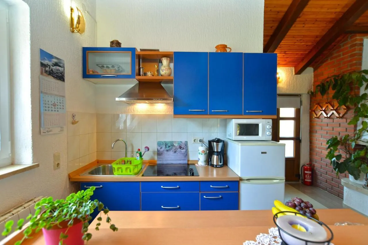 Apartments Marko 1377 Porec
