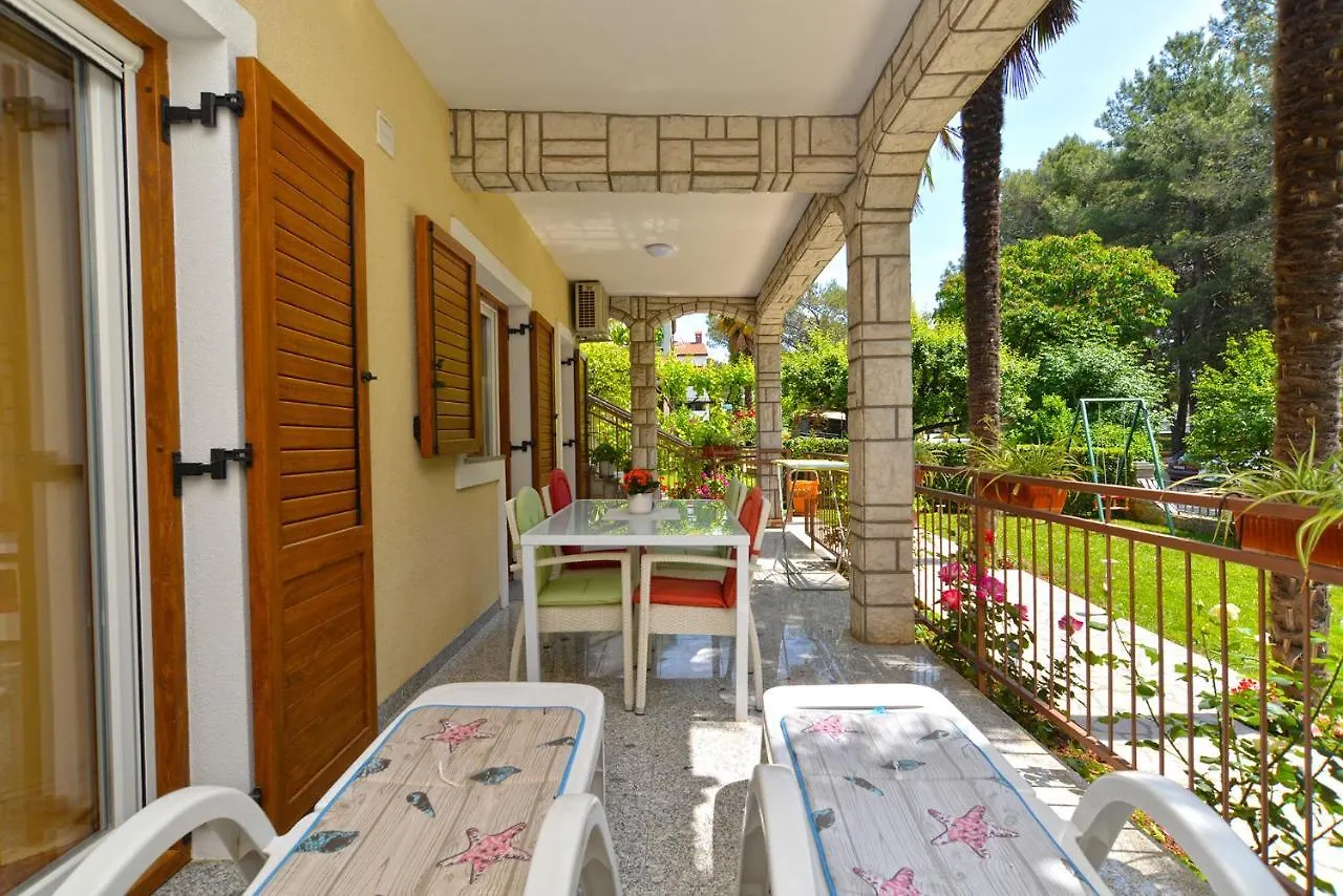 Apartments Marko 1377 Porec