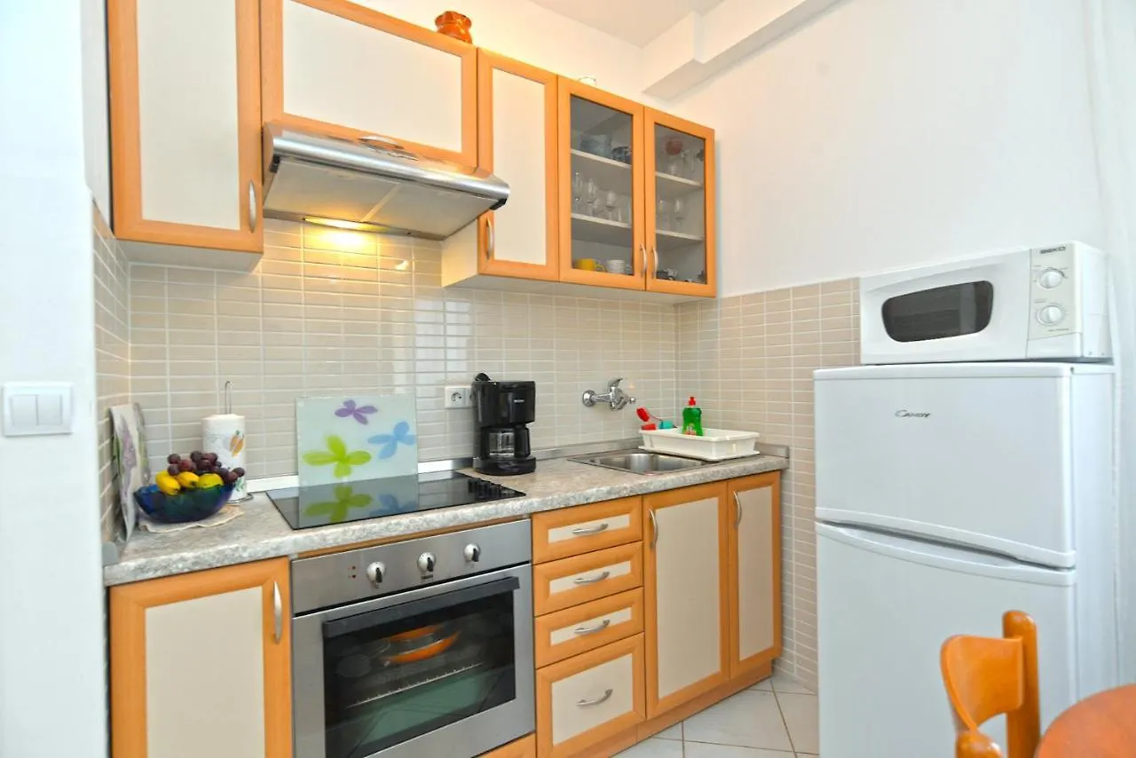 Apartments Marko 1377 Porec